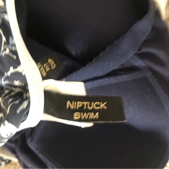 NIPTUCK Swim Floral One Piece Open Back Suit Medium - Picture 4 of 6